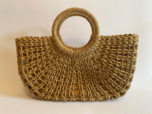 Neuwertige häkelhandtasche - neuwertige,