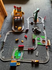 Thomas und seine Freunde, Eisenbahn, viele Lokomotiven und Schienen + Zubehör