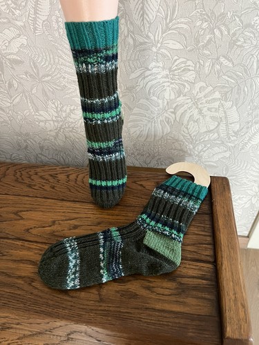 Handarbeit wollsocken - -,