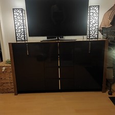 Wohnzimmer Sideboard Nussbaum mit dunkelbrauner ( fast schwarz) Hochglanzfront