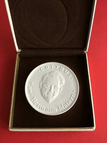 Ddr porzellan medaille - ddr, ovp