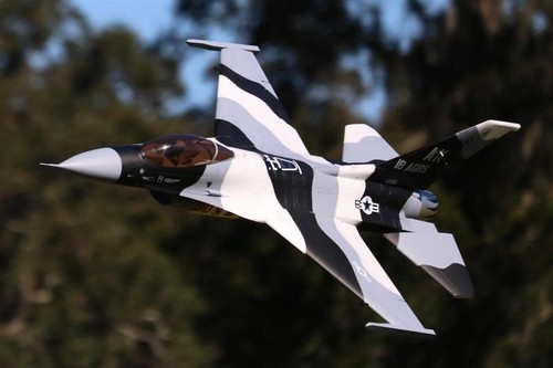 Freewing arctic camo epo - freewing, 16