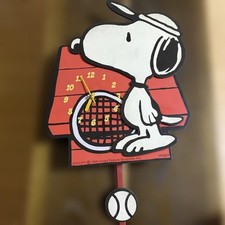 Snoopy Tennisschläger Wanduhr