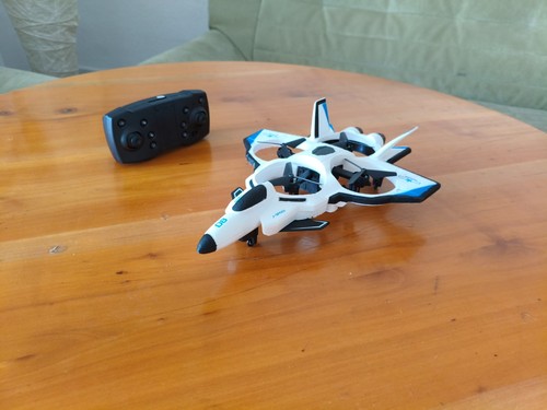 Ferngesteuertes flugzeug eva - flugzeug,