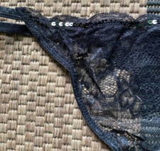 NEU STRING SPITZE PAILLETTEN