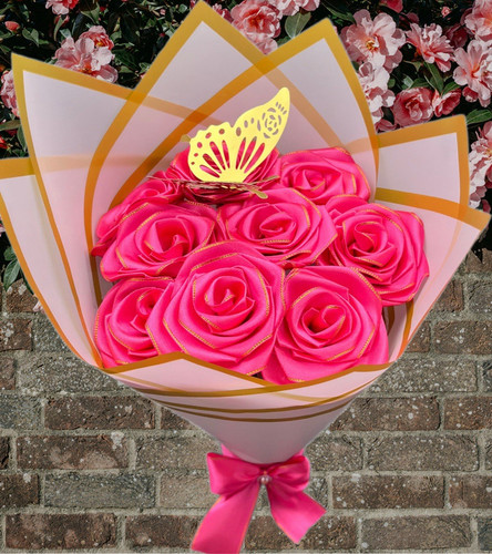 Künstlicher blumenstrauß mit - blumenstrauß,