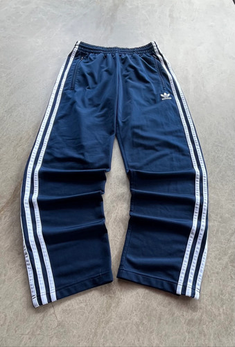 Adidas originals firebird - adidas,