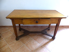 Alter Holztisch Bauerntisch