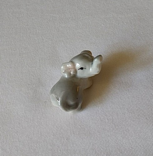 Porzellan figur miniatur baby - figur-,