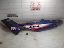 Verkleidung Honda CBR 125 R JC34 Heck Seitenteil Links #2 Blau Repsol (gerissen)