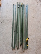 Erdspieß Erdnagel Pfosten Zaunpfosten Pioniere Zaun Pfosten Metall oliv