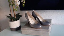 Silberne High Heels aus Leder