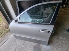 Mercedes-Benz E-Klasse W211 Tür vorne links 723 cubanitsilber metallic Fahrertür