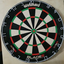 WINMAU Blade 6 Profi Dartscheibe wenig genutzt + 3 Darts NP 129€