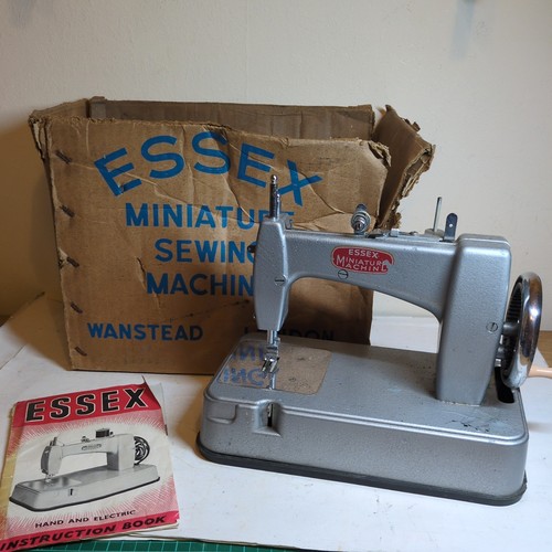 Vintage essex miniatur - essex,
