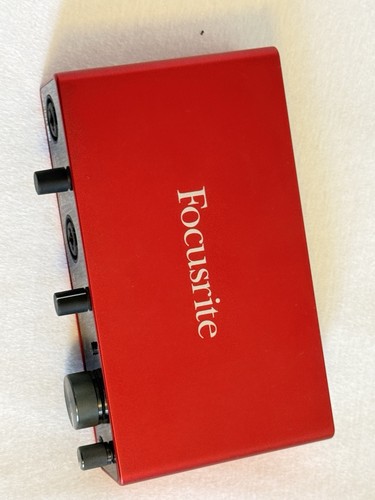 Focusrite scarlett 4i4 - focusrite,