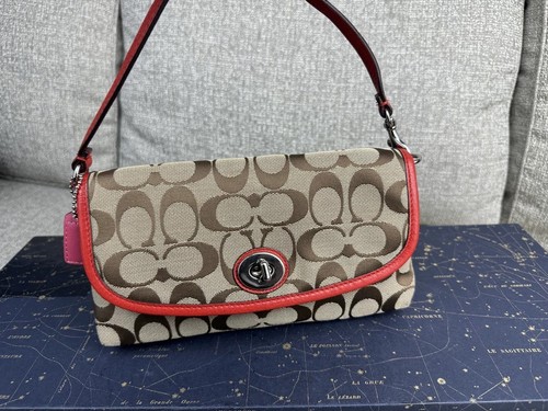 Coach signature bag coated - coach,