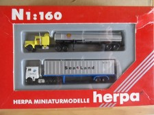 2 Amerikanische LKW Trucks OVP