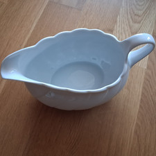 Seltmann Weiden Helena Sauciere weiße Wellen 18,5 cm x 10 cm x 9,5cm