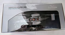 Minichamps 1:18 Mercedes AMG