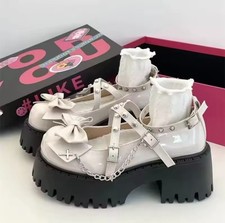 Damenschuhe beige Gothic