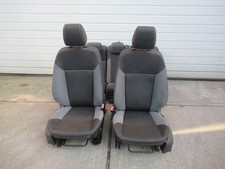 FORD FOCUS III Schrägheck Sitze Sitzausstattung  Stoff schwarz grau