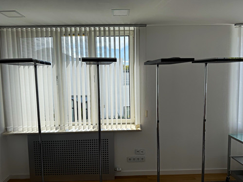 Büro-Stehleuchte