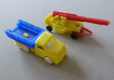 Altes Spielzeug Fahrzeuge Militär Kanone Mannschaftswagen 60er Jahre unbespielt