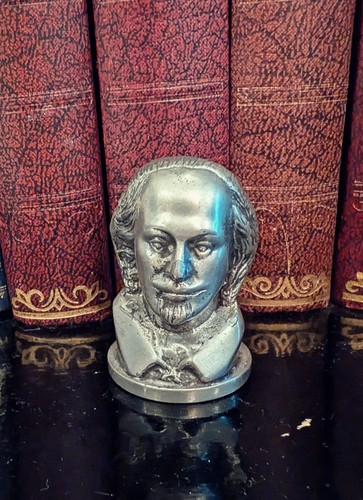 Vintage william shakespeare - vintage,