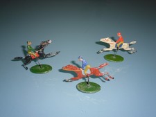 E6) 3 Stk. uralt Zinnfiguren