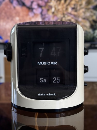 Music air data clock mrk - music,