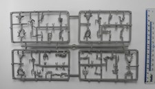 4 DARK ELDAR WARRIORS SPRUES