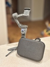 DJI Osmo Mobile 3 Combo -