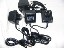 4 Steckernetzteile - Typ: FW 6798 - In AC 230V / Out AC 18V, 1A, 18VA