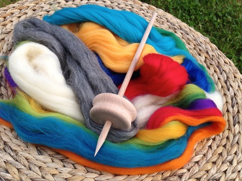 Handspindel mit spinnwolle - mit,