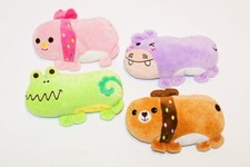 Hundespielzeug Welpenspielzeug - Plüsch Bär / Frosch / Schwein / Nilpferd   18cm
