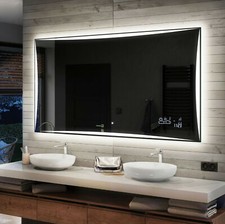 Badspiegel mit LED Beleuchtung