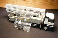 Conrad  1:50  -  Mercedes Actros - Betonpumpe 36 m.  der TBG/gelber Ring