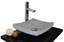 Waschbecken aus Granit