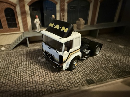 Herpa man sattelzugmaschine - herpa,