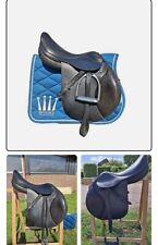 Springsattel Busse Brisbane 17