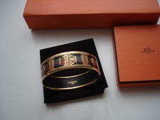 HERMÈS Paris Armreif Emaille