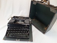 Schreibmaschine Olympia