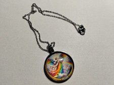 Halskette mit Anhänger