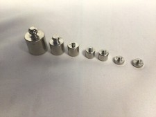 Satz Kalibriergewicht 7 Stück 50 - 20 -10 - 2 x 5 - 2 x 2 Gramm