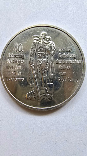 Ddr mark 1985 gedenkmünze - 10,