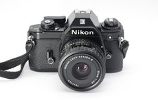 Nikon EM Kamera + Nikon E 35mm
