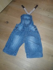 Artikel: Kinder-Latzhose von GarciaGröße: 134Material: JeansZustand: Mehrfach