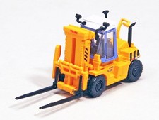 Kato 23-514 - Gabelstapler TCM