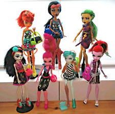 je 1 Monster High Puppe Standard Operetta Toralei €/Stück Rest